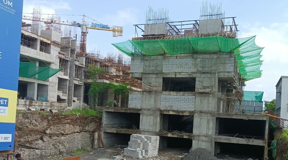 Om-Sky-Stories-Gallery-Construction-image-1